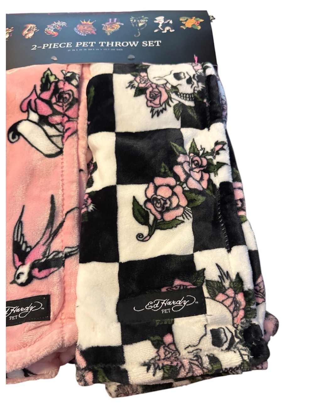 Ed Hardy Pet 2-Piece Pink & Black Skull Rose Pet Throw Set - Picture 4 of 4